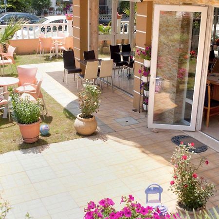 Hotel San Antonio Paralía 외부 사진
