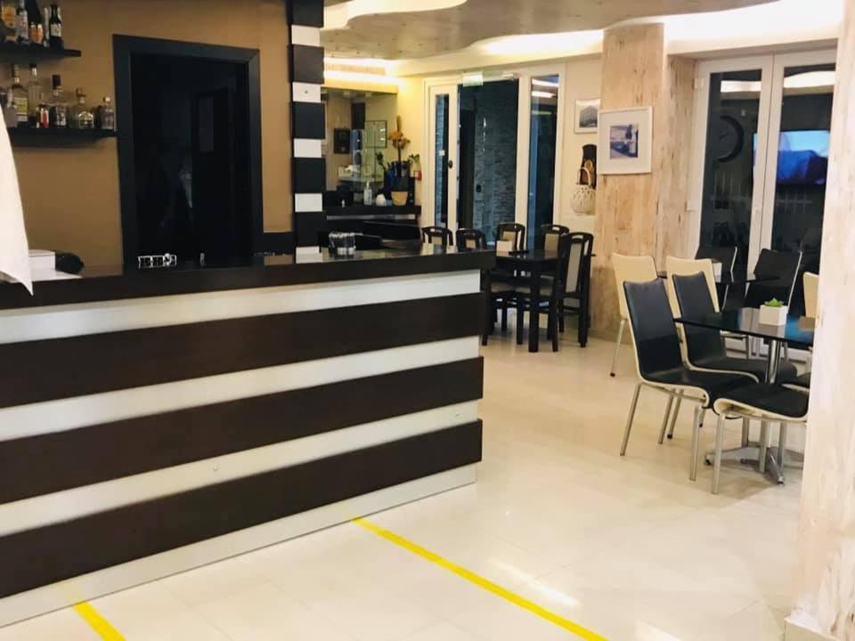 Hotel San Antonio Paralía 외부 사진